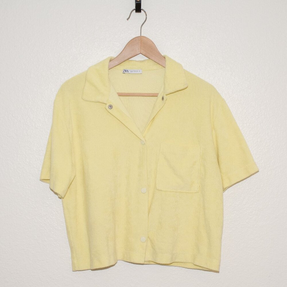 Zara Yellow Terry Cloth Cropped Short Sleeve Button Down